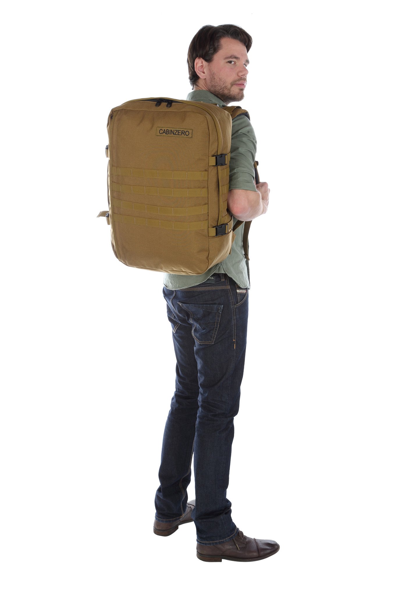 CabinZero Military Black 44L